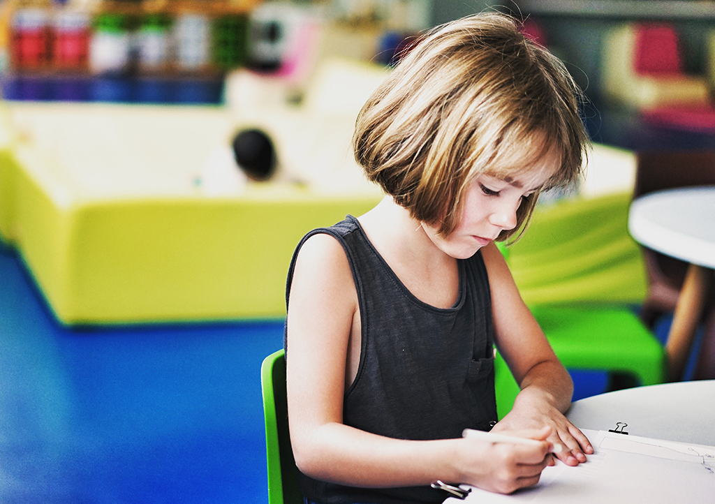 Make your own back-to-school newspaper for start of school year - Happiedays