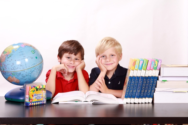 Maak je eigen schoolkrant voor het einde van het schooljaar - Happiedays